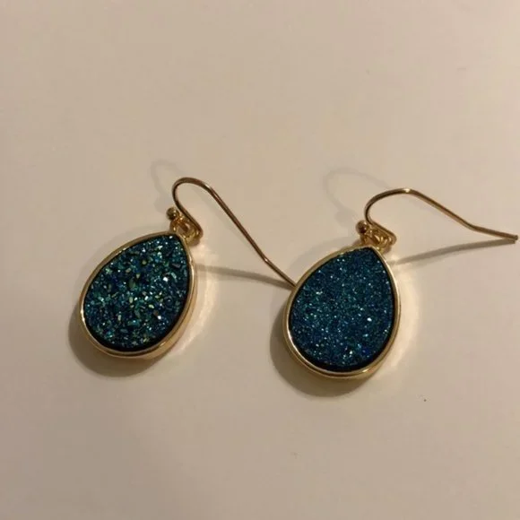 NEW! Sparkling Blue Faux Druzy Gemstone Gold Dangling Earrings - GIFT - Picture 3 of 5